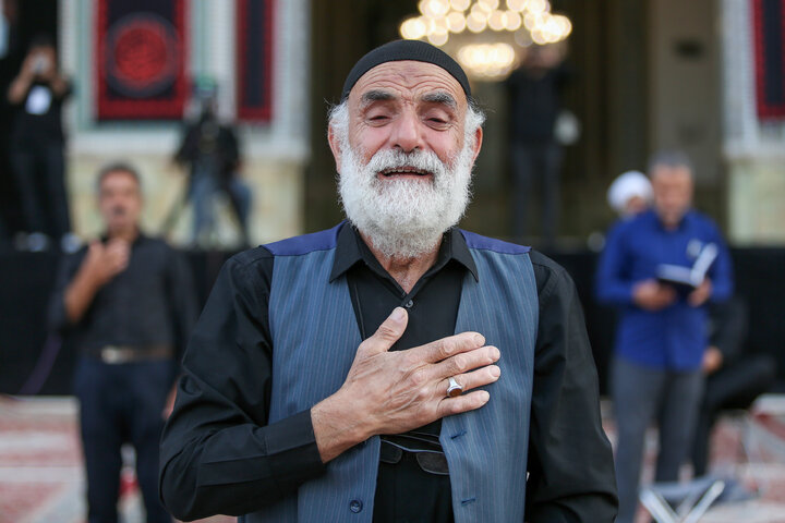 تقرير مصور/ مراسم خاصة بشهادة الرسول(ص) والإمام المجتبى (ع) في الحرم الرضوي الشریف