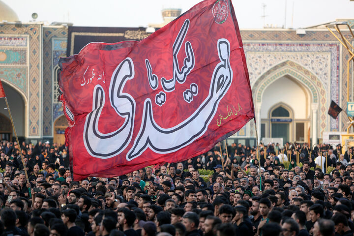 تقرير مصور/ مراسم خاصة بشهادة الرسول(ص) والإمام المجتبى (ع) في الحرم الرضوي الشریف