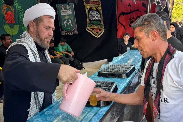 تقرير مصور/ مواکب خدمة العشرة الأخيرة من شهر صفر في مدینة مشهد