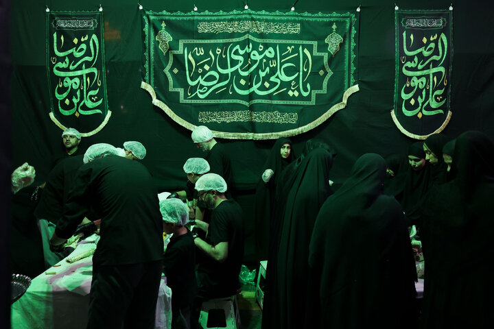 تقرير مصور/ تنظيم فعالية « روایة النور» الثقافي والفني في مدينة مشهد