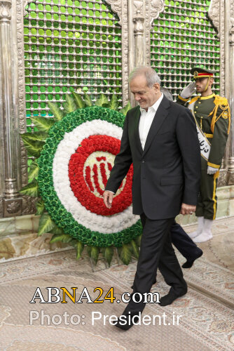 تجدید میثاق رئیس جمهور و اعضای هیئت دولت چهاردهم با آرمان‌های امام راحل