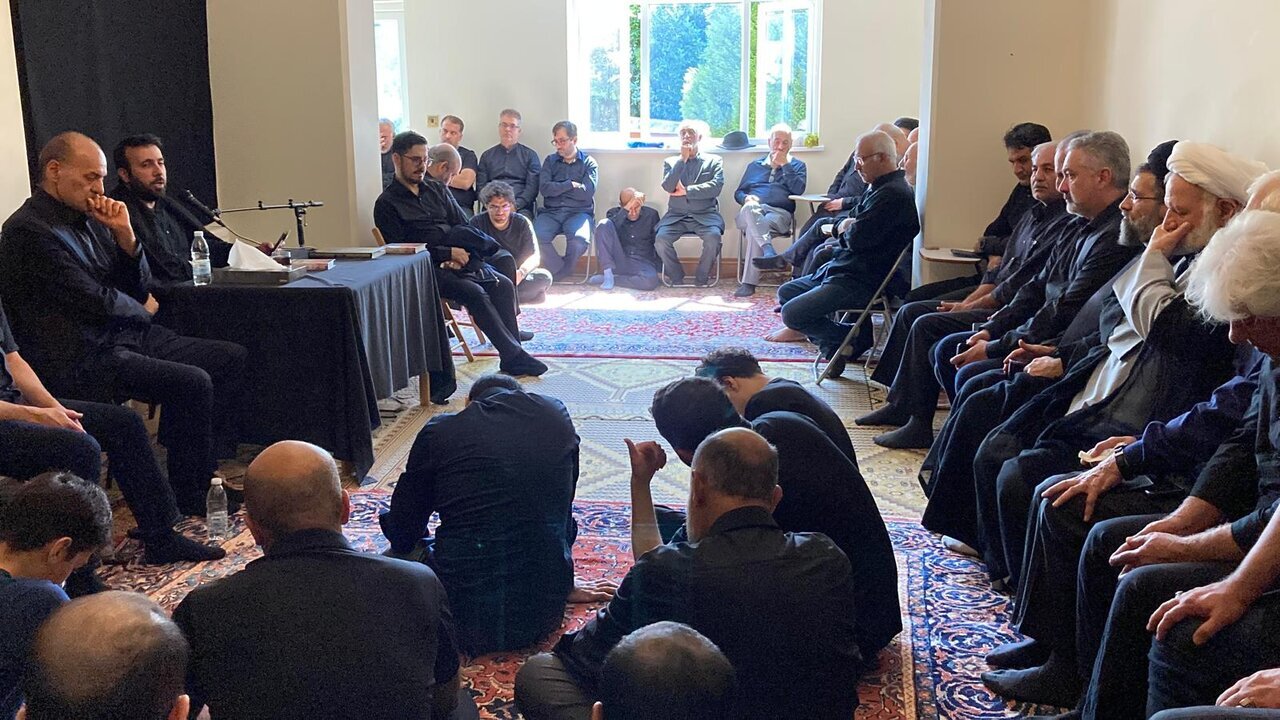 Pagdaraos ng Seremoniya ng Pagluluksa sa Huling Araw ng Buwan ng Safar sa Sentro ng Jurisprudensiya ng Ahlul-Bayt (a.s.) sa London