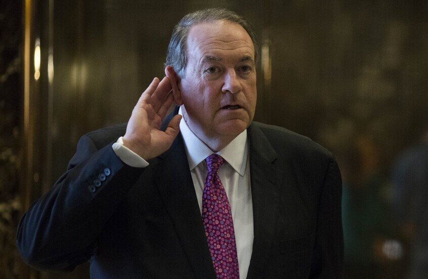 هاكابي يتهم الأمم المتحدة بالفساد ويدعو لكشف "القصة الحقيقية للمجاعة بغزة"