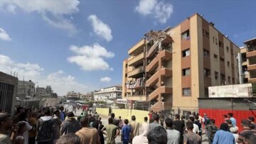 Ataque israelense a hospital em Gaza mata 14 palestinos, incluindo 4 jornalistas