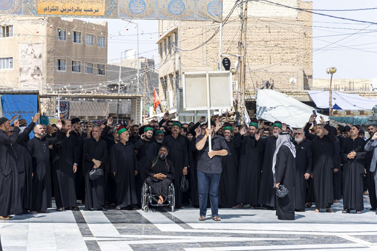 People of Karbala commemorate martyrdom of Imam al-Redha in city of Al-Qasim (+Photos)
