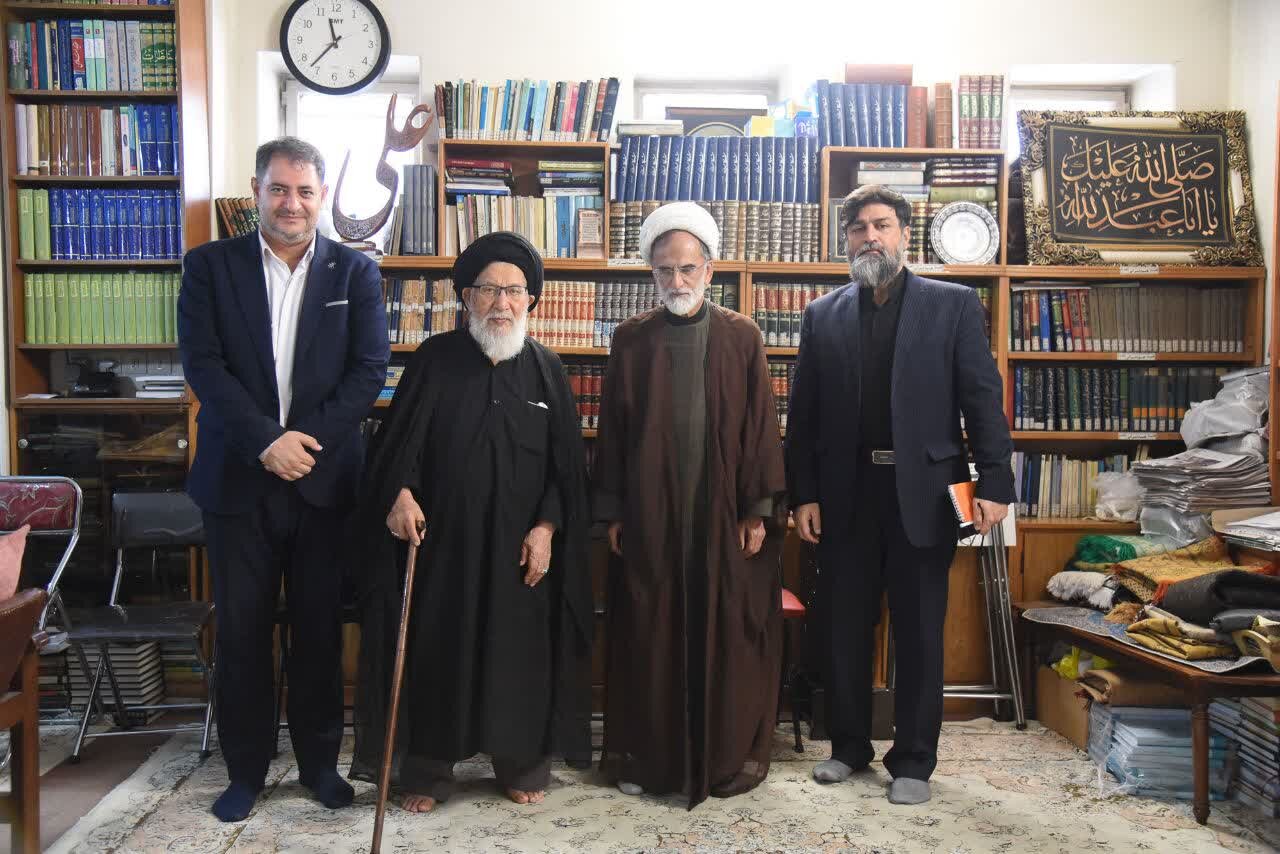 عالی‌ترین معارف اخلاقی و اجتماعی برای زندگی، در کلام اهل‌بیت(ع) وجود دارد/ بارگاه رضوی مرکز خشنودسازی مردمان است