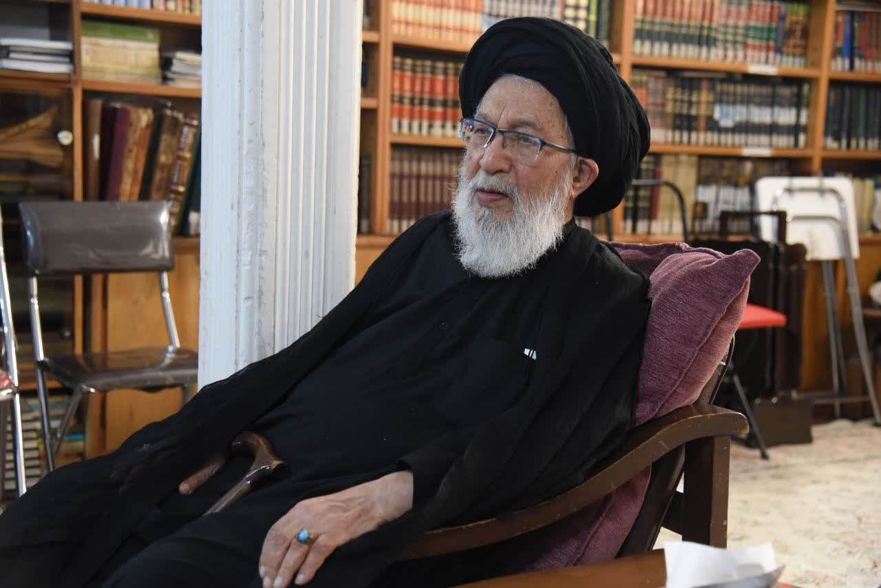 عالی‌ترین معارف اخلاقی و اجتماعی برای زندگی، در کلام اهل‌بیت(ع) وجود دارد/ بارگاه رضوی مرکز خشنودسازی مردمان است