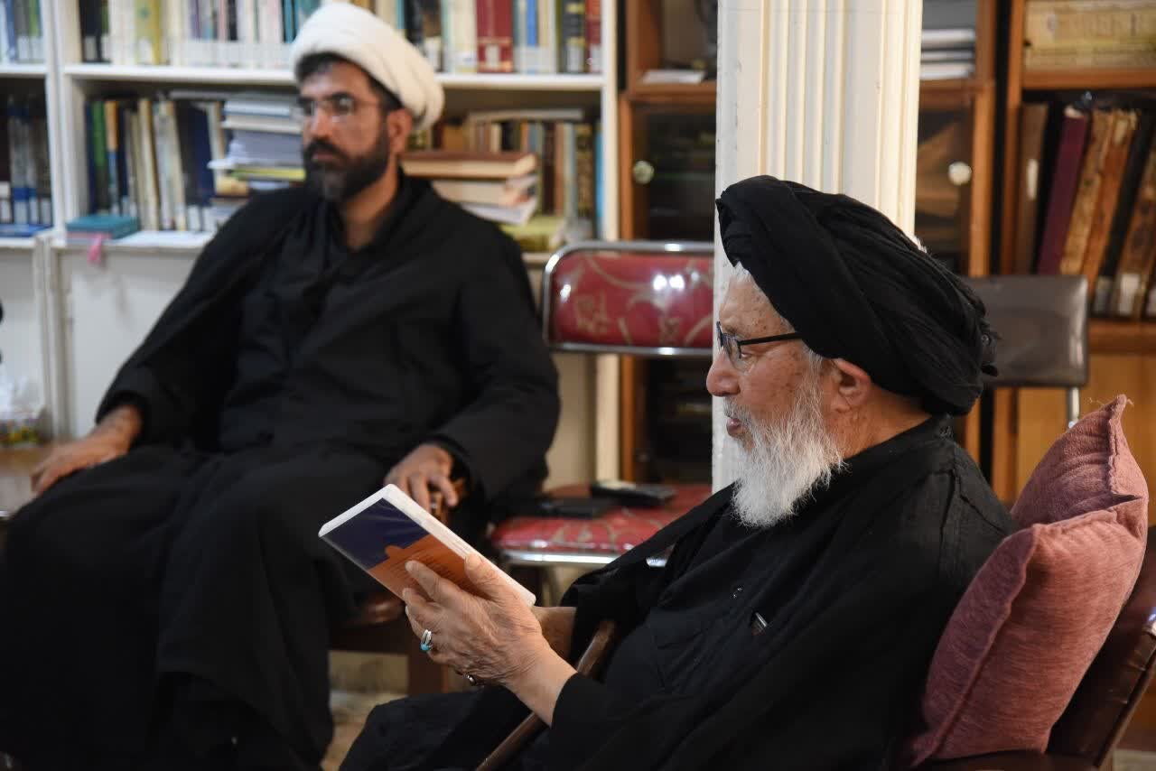 عالی‌ترین معارف اخلاقی و اجتماعی برای زندگی، در کلام اهل‌بیت(ع) وجود دارد/ بارگاه رضوی مرکز خشنودسازی مردمان است