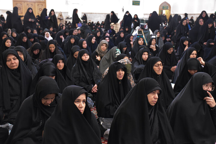 تقرير مصور/ مراسم عزاء سيدات حي نوغان بمناسبة ذكرى استشهاد ثامن الأئمة (ع)