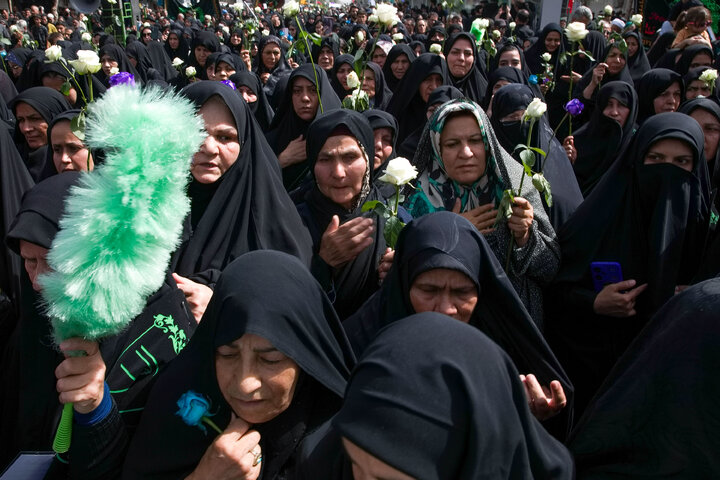 تقرير مصور/ مراسم عزاء سيدات حي نوغان بمناسبة ذكرى استشهاد ثامن الأئمة (ع)