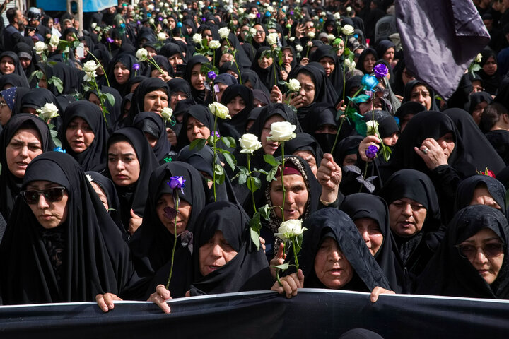 تقرير مصور/ مراسم عزاء سيدات حي نوغان بمناسبة ذكرى استشهاد ثامن الأئمة (ع)