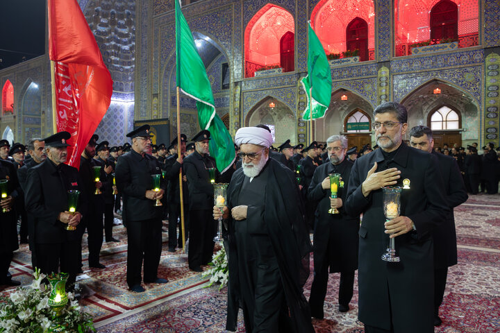 تقرير مصور/ مراسم لیلة غرباء الإمام علي بن موسی الرضا(ع)