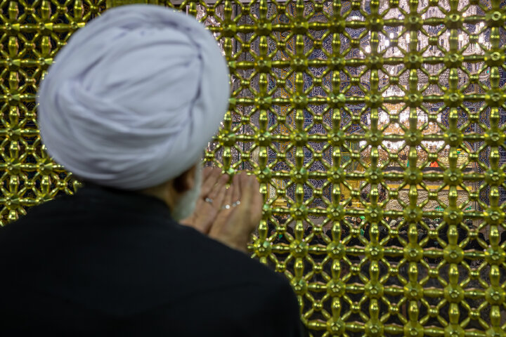 تقرير مصور/ مراسم لیلة غرباء الإمام علي بن موسی الرضا(ع)