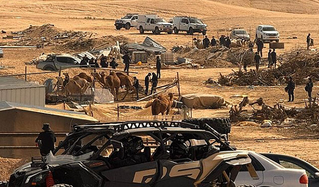 Israeli forces demolish seven homes in Qasr al-Sir village