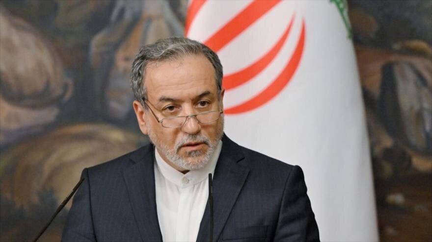 Araqchi: O povo iraniano considera inútil negociar com Washington