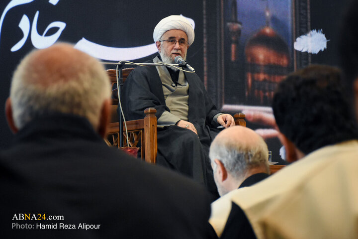 تقرير مصور/ أیة الله رمضاني يلقي كلمة بمناسبة شهادة الإمام الرضا (ع) في محافظة جيلان الإيرانية