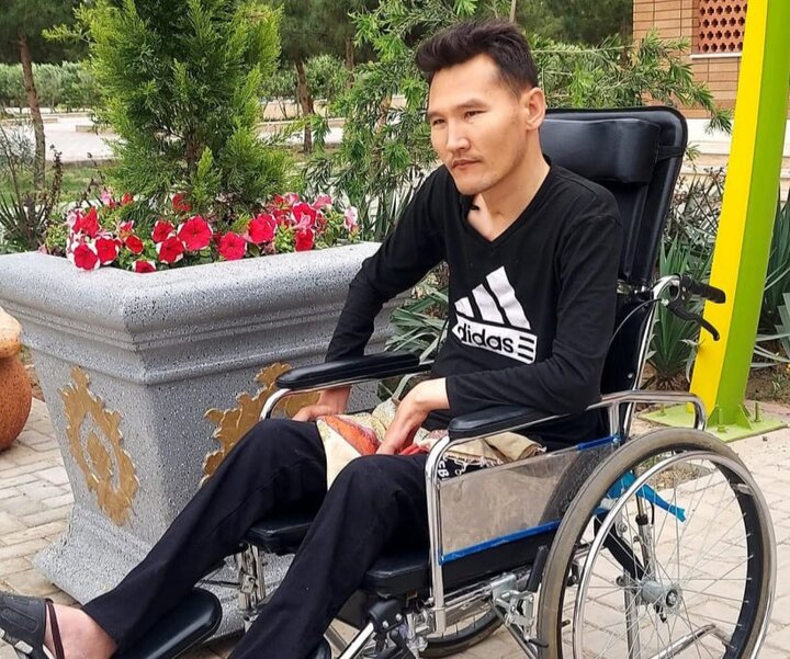 سرباز معلول شیعه افغانستان: دست و پایم را برای صلح از دست دادم، اما امروز نگران اخراج از ایرانم