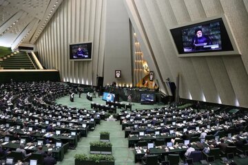 Iran Za Ta Fice Daga NPT Martani Ga Matakin Da Kasashen Turai Uku