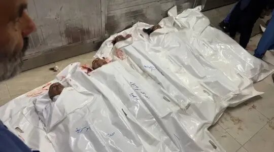 الصحة في غزة تناشد التبرع بالدم وحصيلة ضحايا الإبادة تتجاوز 232 ألف شهيد وجريج