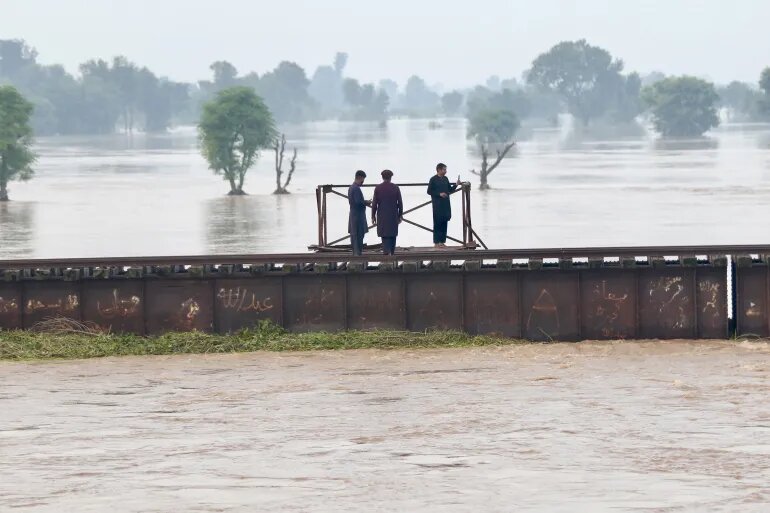 پاکستان سد قادرآباد را منفجر کرد/ هشدار درباره سیلاب‌های گسترده در ایالت پنجاب