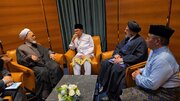 Director of Iran’s Seminaries meets Malaysian PM Anwar Ibrahim