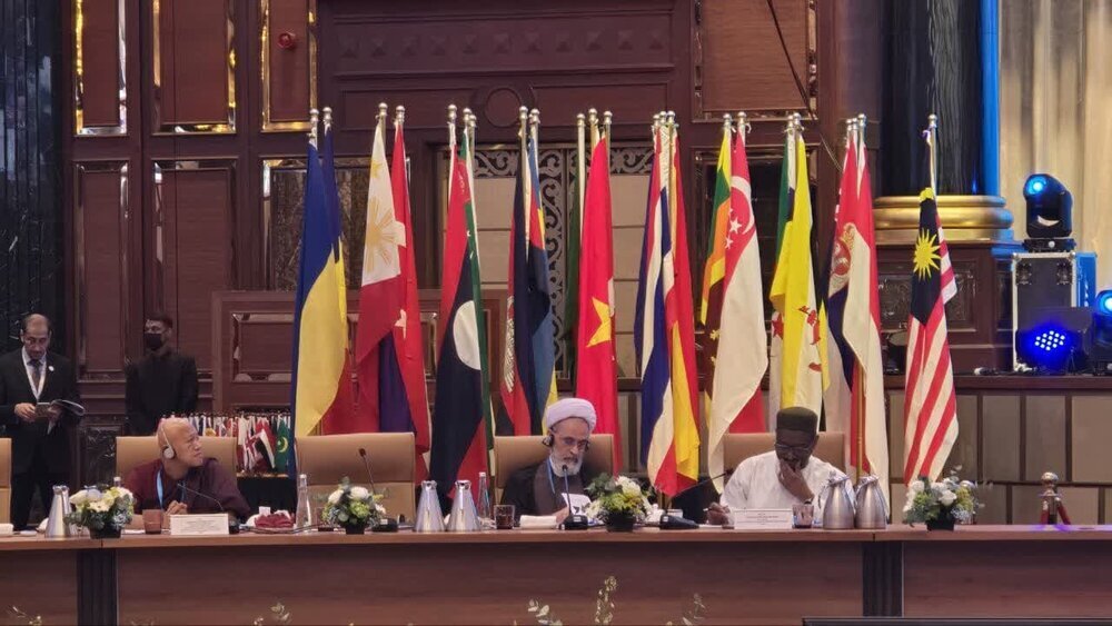 Director of Iran's Seminaries: Religious leaders must unite, resist oppression