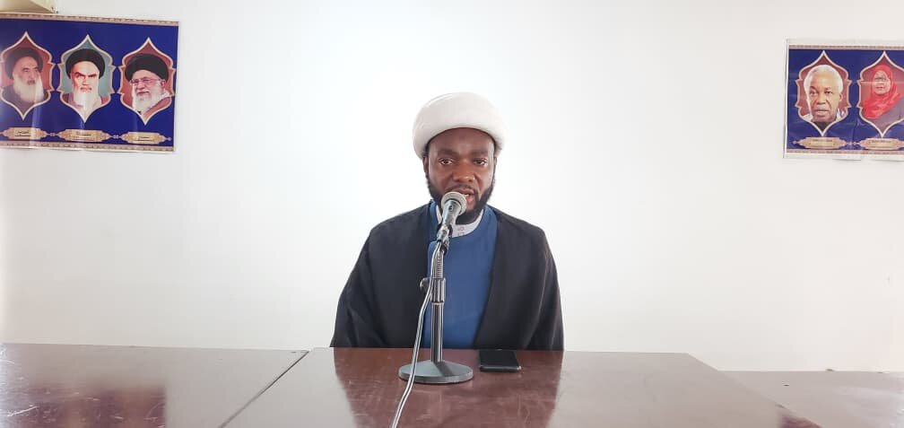 Jamiat Al-Mustafa(s) - Dar-es-Salam | Kikao cha Kielimu: Nafasi ya Imam Hassan Askari(as) katika Kuhifadhi Madhehebu ya Shia Kuendeleza Njia ya Uimamu