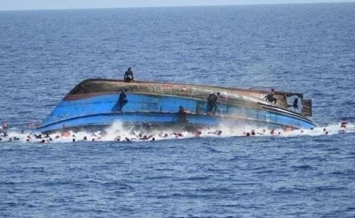 गाम्बिया में दर्दनाक नाव हादसा, 100 से अधिक की मौत गाम्बिया में दर्दनाक नाव हादसा, 100 से अधिक की मौत