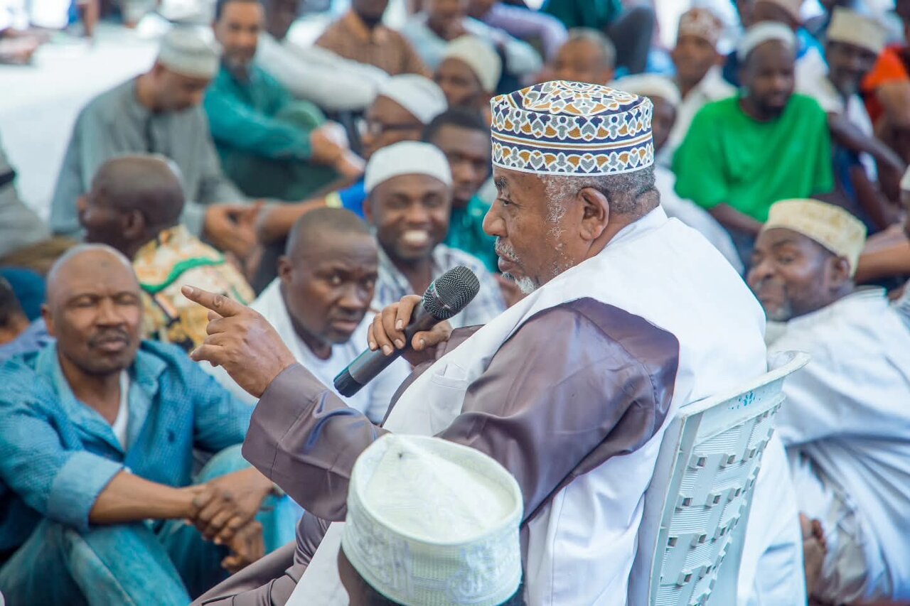 Waislamu Dar es Salaam Waungana Kumuombea Marehemu Bi. Amina Sungura katika Kisomo cha Siku 40