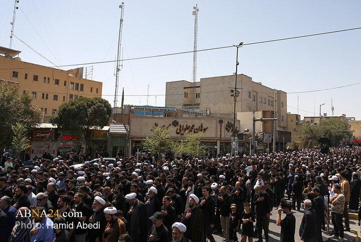 دسته عزاداری آیت‌الله وحید خراسانی در روز شهادت امام حسن عسکری(ع)