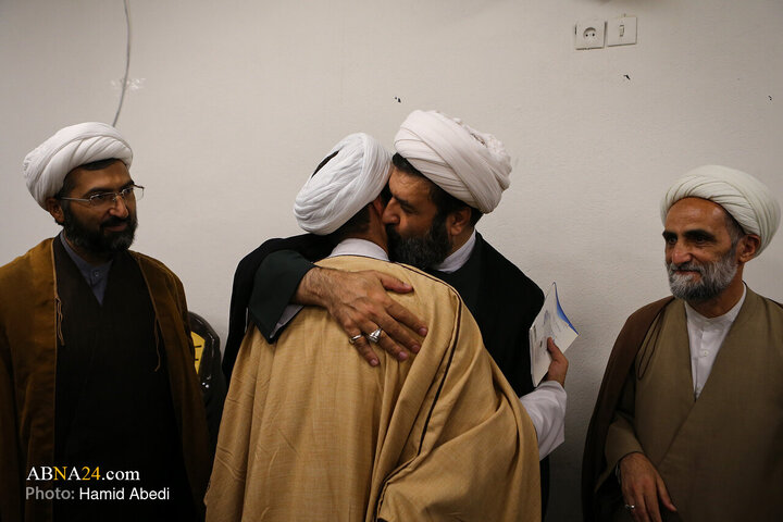 گزارش تصویری | تجدید عهد طلاب حوزه علمیه قم با حضرت مهدی (عج)