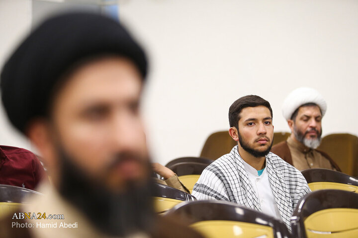 تجدید عهد طلاب حوزه علمیه قم با حضرت مهدی (عج)