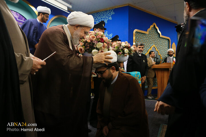 تجدید عهد طلاب حوزه علمیه قم با حضرت مهدی (عج)