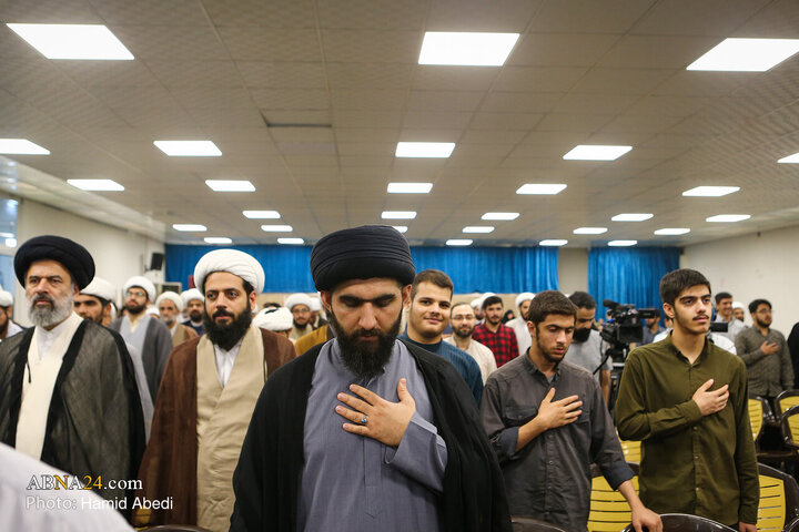 تجدید عهد طلاب حوزه علمیه قم با حضرت مهدی (عج)