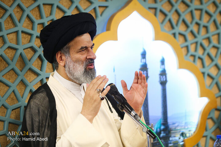 تجدید عهد طلاب حوزه علمیه قم با حضرت مهدی (عج)