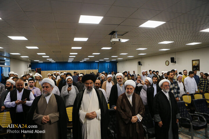تجدید عهد طلاب حوزه علمیه قم با حضرت مهدی (عج)