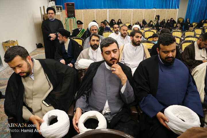 تجدید عهد طلاب حوزه علمیه قم با حضرت مهدی (عج)