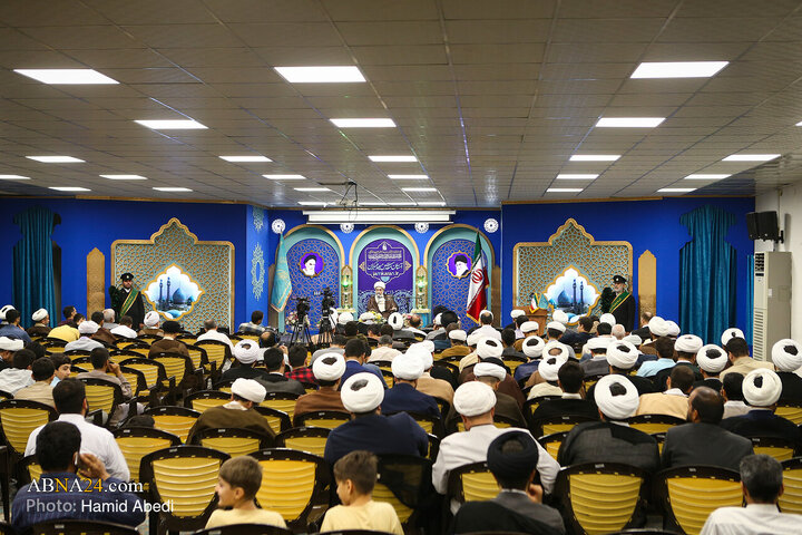 تجدید عهد طلاب حوزه علمیه قم با حضرت مهدی (عج)