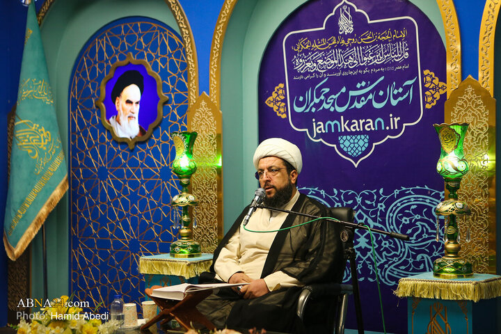 تجدید عهد طلاب حوزه علمیه قم با حضرت مهدی (عج)