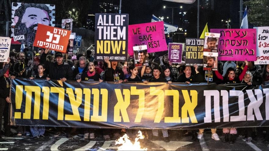 550 Ex-funcionários israelenses pedem a Trump que pare a guerra em Gaza