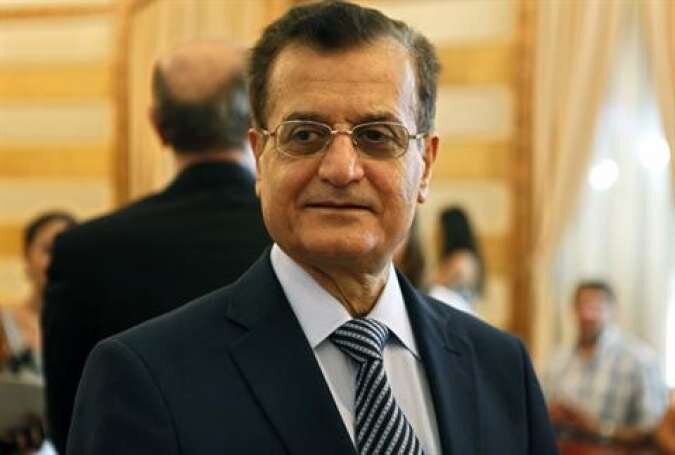 فيديو | وزير خارجية لبنان الأسبق في حوار مع وكالة "أبنا": نزع سلاح حزب الله هدية للعدو الصهيوني وإضعاف لبنان