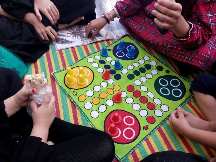 یک روز در هفته، «روز بازی مسجد» برای بچه‌های مسجد اسحاق‌آباد