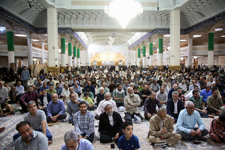 Photos: Beginning of Imam Mahdi's Imamat celebrated at Hazrat Masoumeh holy shrine