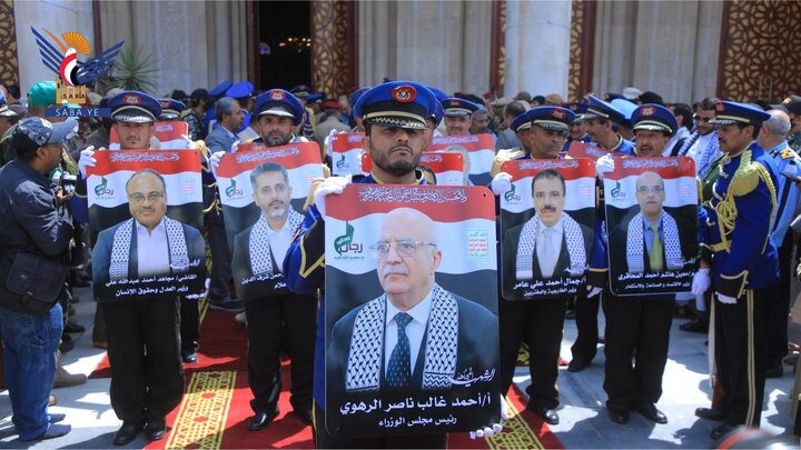 تقرير مصور/ صنعاء.. المشيعون لشهداء العدوان الصهيوني الغاشم يؤكدون الإصرار والثبات ضد قوى الاستكبار