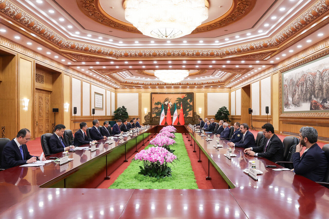 Iran, China Presidents express readiness to expand mutual ties