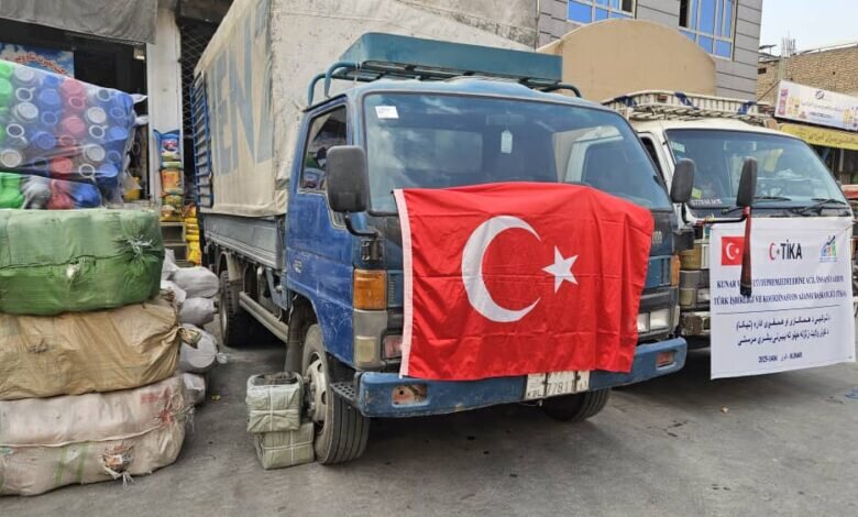 توزیع بسته‌های کمکی ترکیه در مناطق زلزله‌زده شرق افغانستان آغاز شد