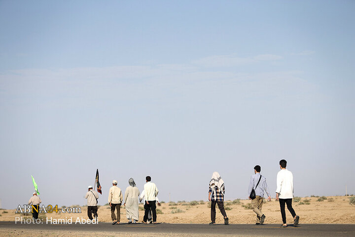 آغاز بیست و دومین کاروان پیاده زیارت امام رضا (ع) از قم