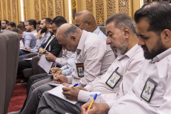 إقامة دورة دينية وعقائدية عن سنن النبي محمد (صلى الله عليه وآله)