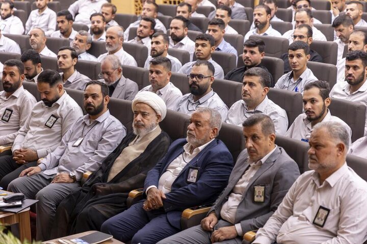 إقامة دورة دينية وعقائدية عن سنن النبي محمد (صلى الله عليه وآله)