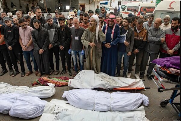 28 palestinesi martiri negli attacchi sionisti da stamattina